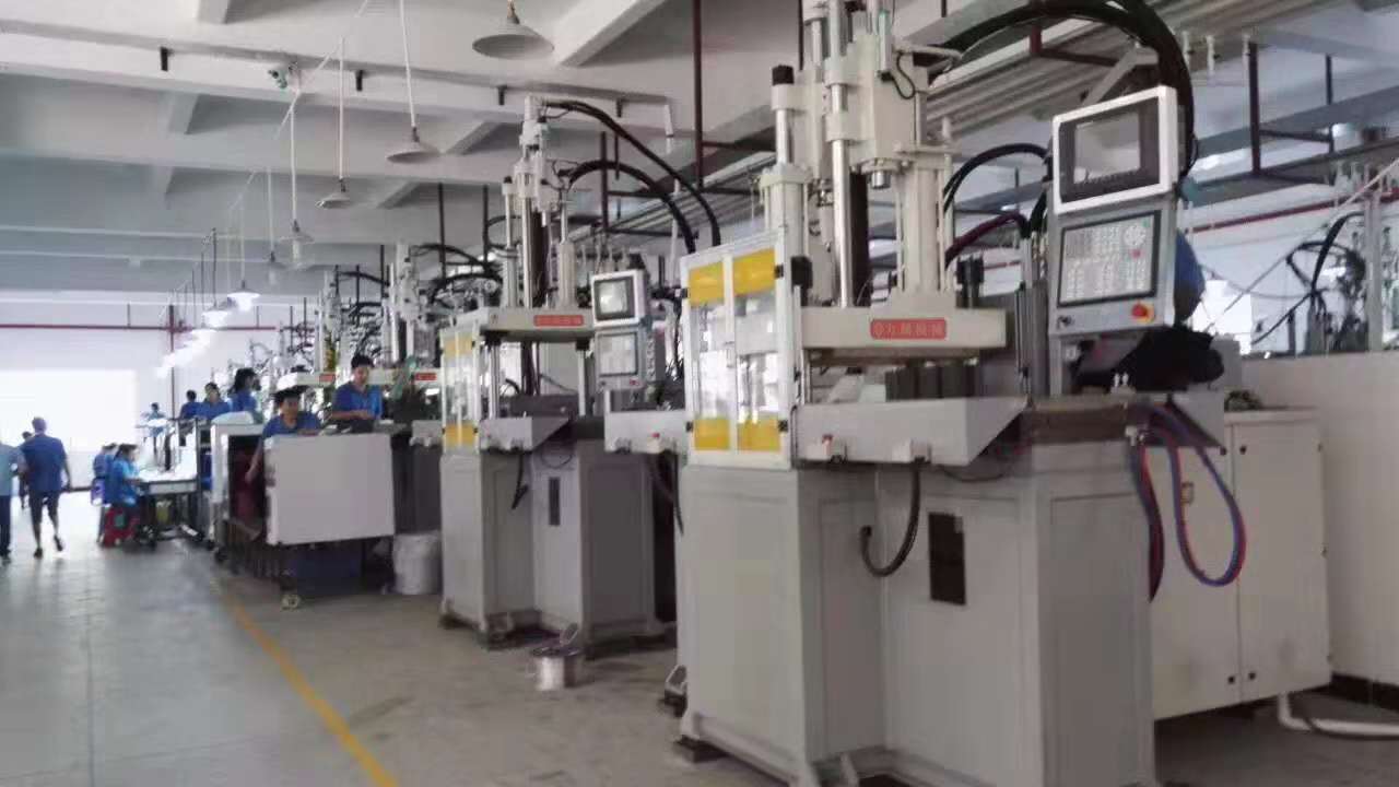 注塑機(jī)料管組的三小件為什么容易損壞？